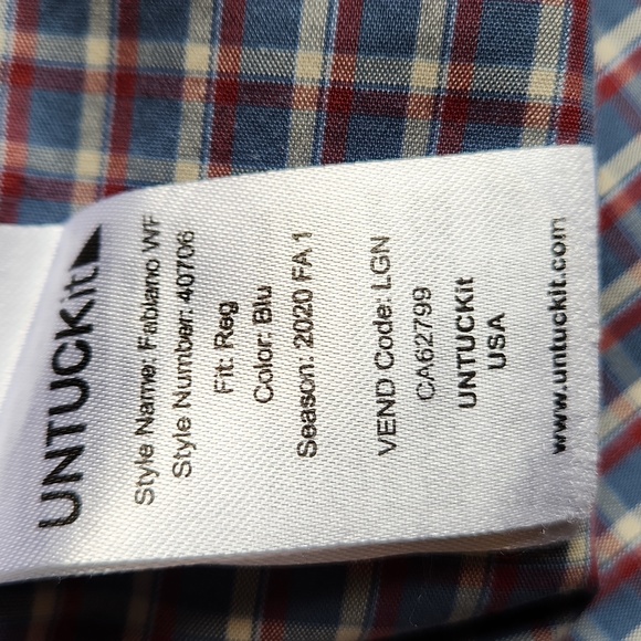 Untuckit wrinkle free plaid shirt, size large - Picture 8 of 9